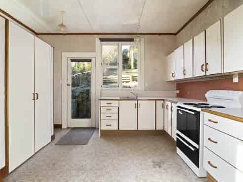 15 Antrim Street, Normanby