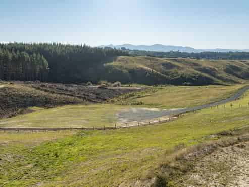 144 La Mer View, Redvale Estate Subdivision (Lot 28), Redwood Valley