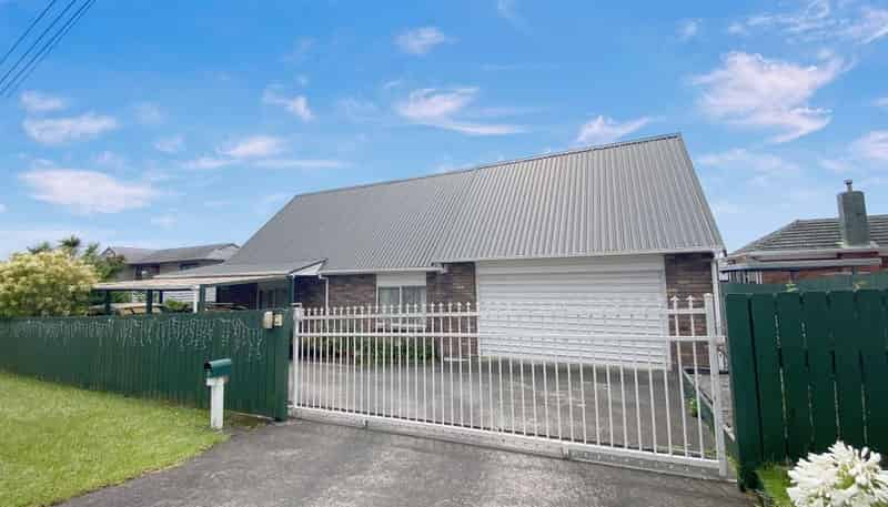 14 Sylvester Ave, Mount Roskill