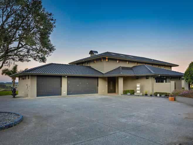 141 Valley Road, Waitoki