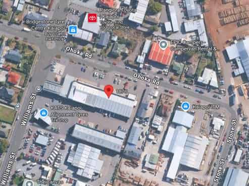 High-Profile Warehouse with Office 
