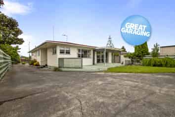 36 John F Kennedy Drive, Milson