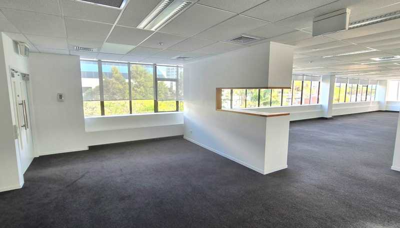 51 Hurstmere Road, Takapuna
