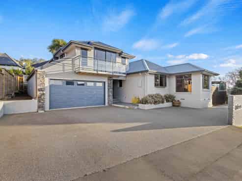 2 Whaka Terrace, Huntsbury