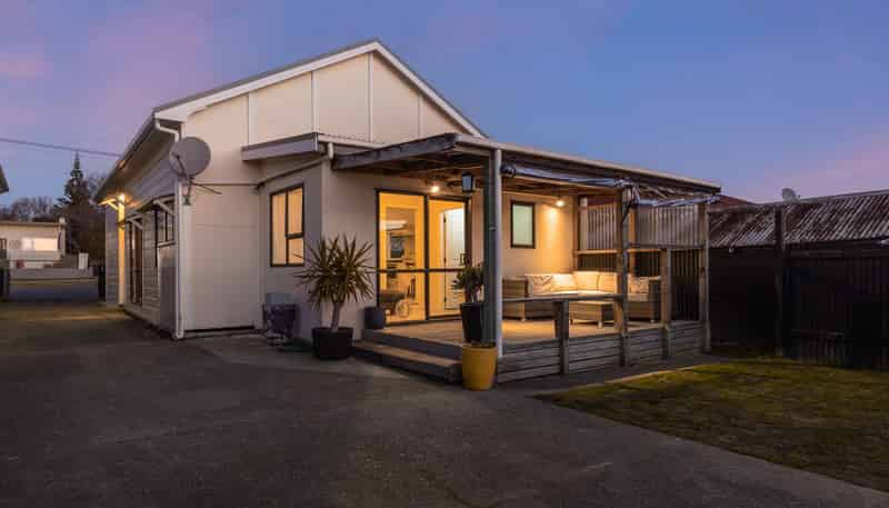 137 Cambridge Street, LEVIN