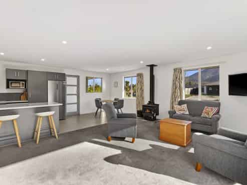 13 Bell Street, Lake Hawea