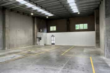 Attractive Gated Complex