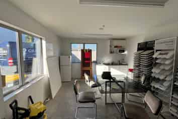 Versatile Industrial Premises