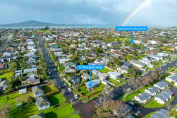 17 Preston Avenue, Belmont