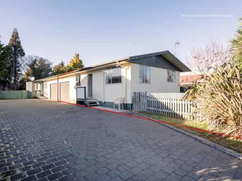 12A MacDonell Street, Hilltop