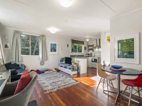 12B MacDonell Street, Hilltop