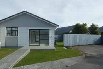 5/134 Shakespeare Street, Greymouth