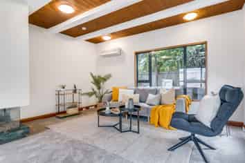 2/155 Yaldhurst Road, SOCKBURN
