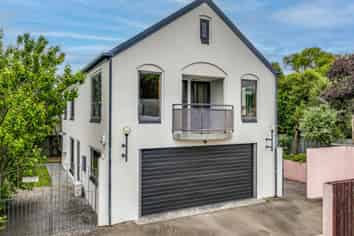 2/155 Yaldhurst Road, SOCKBURN