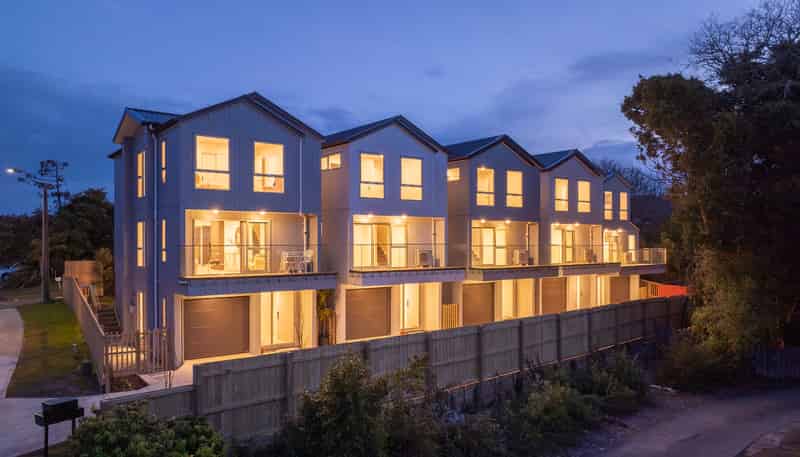 26A&D&E Trojan Crescent, New Lynn