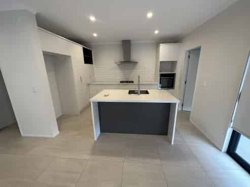 18 Nganui Avenue, Takanini