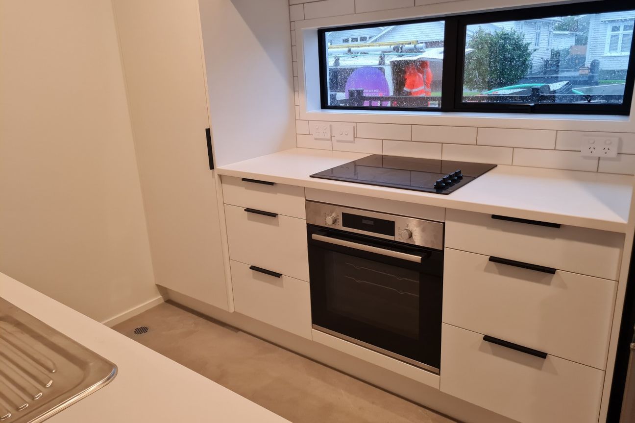Apartment in Albert-Eden, Point Chevalier - View 4