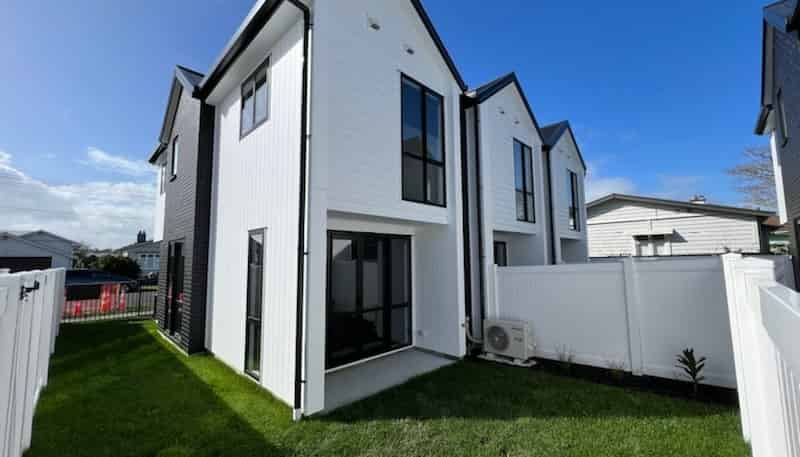3/26 Moa Road, Point Chevalier