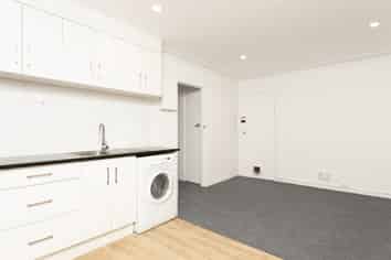 1/2 Westwood Terrace, Saint Marys Bay