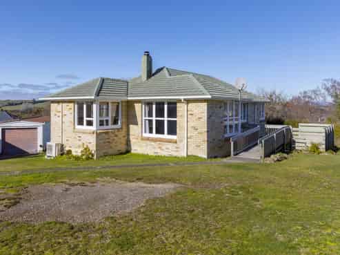 17 Rangiora Crescent, Wairakei and Surrounds