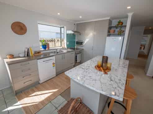 136 State Highway 10, Coopers Beach