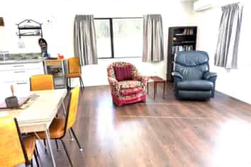 3A Dale Road, RAUMATI SOUTH