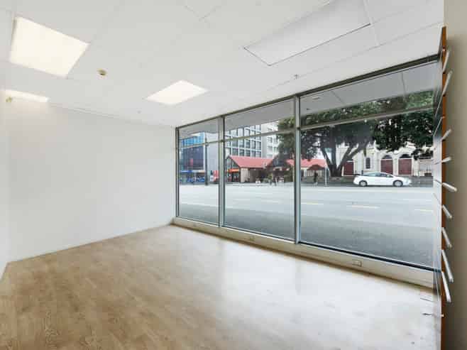 Prime exposure retail on Taranaki Street 