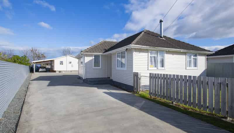 25a and 25 Manuka Street, Elgin