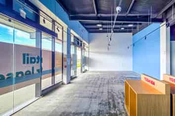 TAKANINI TOWN CENTRE
