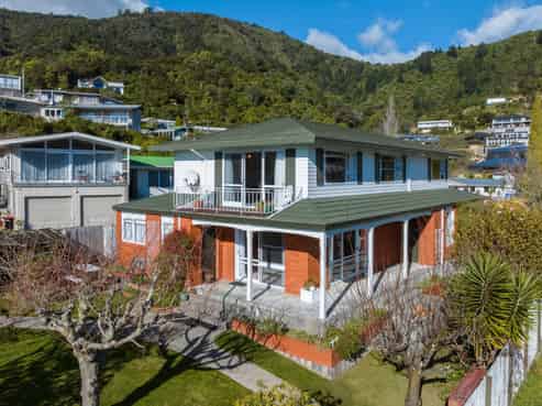 6A Seaview Crescent, Picton