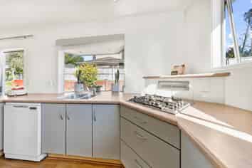 23 Athenic Avenue, Lynfield