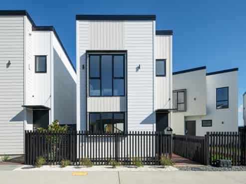 6 Greenbrier Street, Westgate