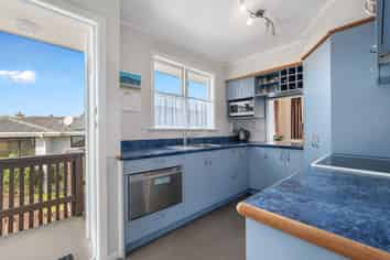 27 Bell Street, Judea