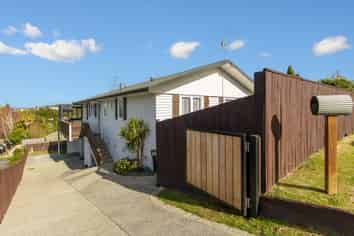 27 Bell Street, Judea