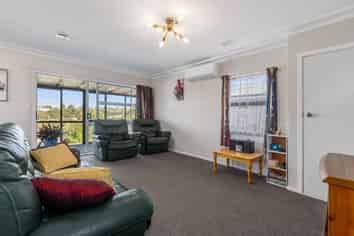 27 Bell Street, Judea