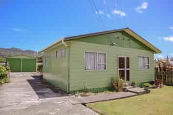 1 Ross Street, Dunollie