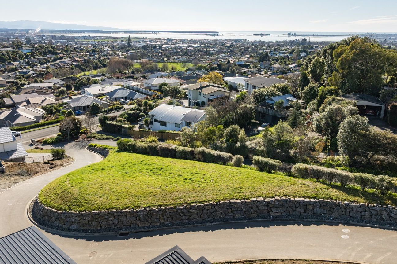 Pioneer Heights REPRICED... $131K UNDER RV! - Aanzicht 2