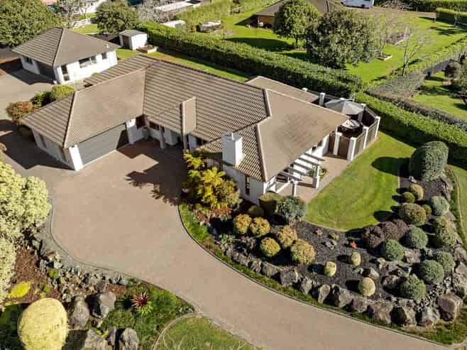 19  Village Fields Road, Waiau Pa