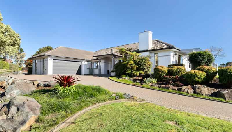 19  Village Fields Road, Waiau Pa