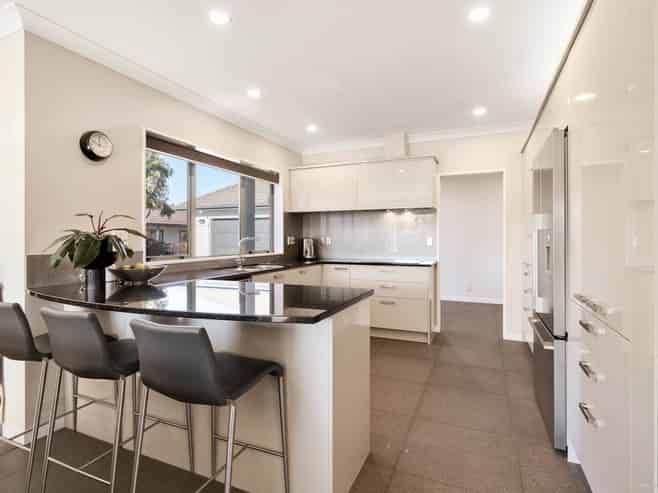 19  Village Fields Road, Waiau Pa