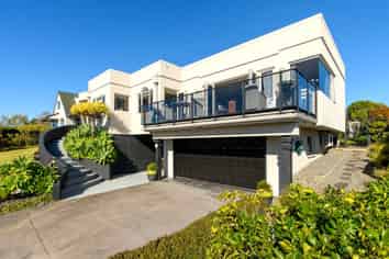 5 Downing Place, Welcome Bay