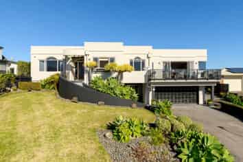 5 Downing Place, Welcome Bay