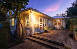 5 Leinster Avenue, Raumati South