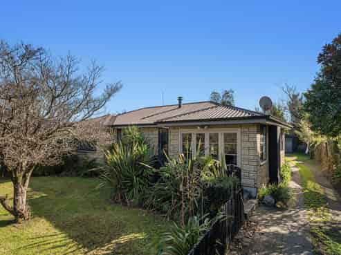 157 River Road, Kawerau