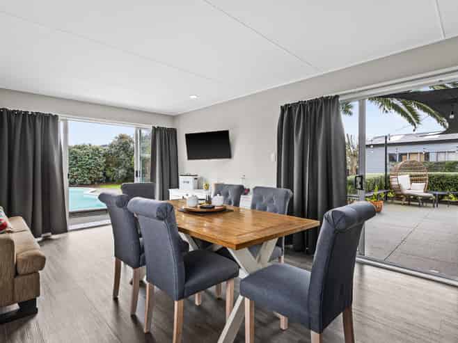 33 Pitt Street, Clive
