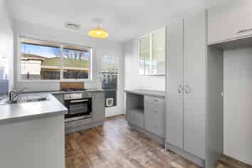 4/24 Champion Street, Saint Albans