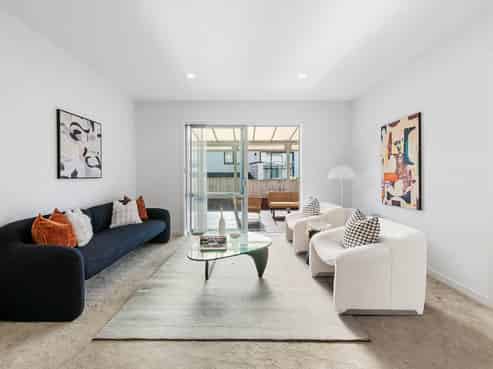 33 Lagonda Rise, Albany