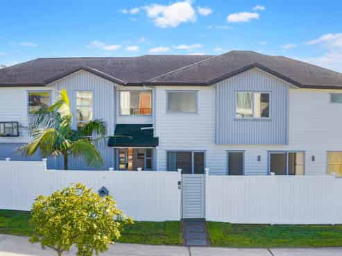 33 Lagonda Rise, Albany