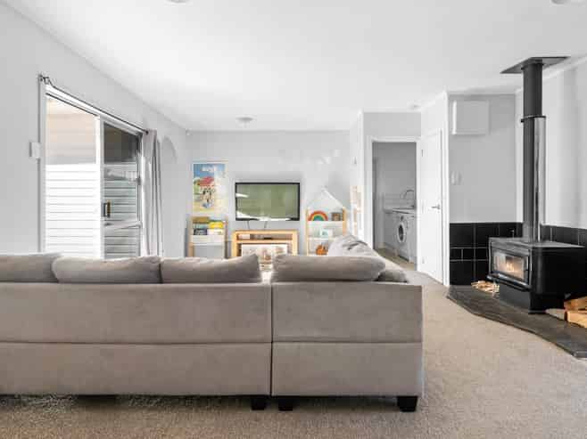 50 Awaroa Road, Helensville