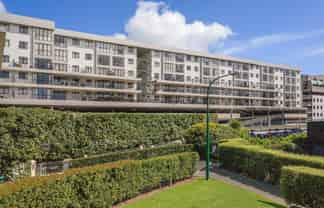 C602/176 Broadway, Newmarket